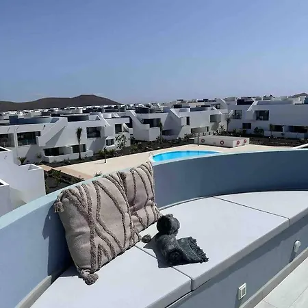 Casa Nordeste Con Piscina. *