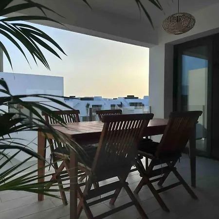 Casa Nordeste Con Piscina. * Villaverde (Fuerteventura)